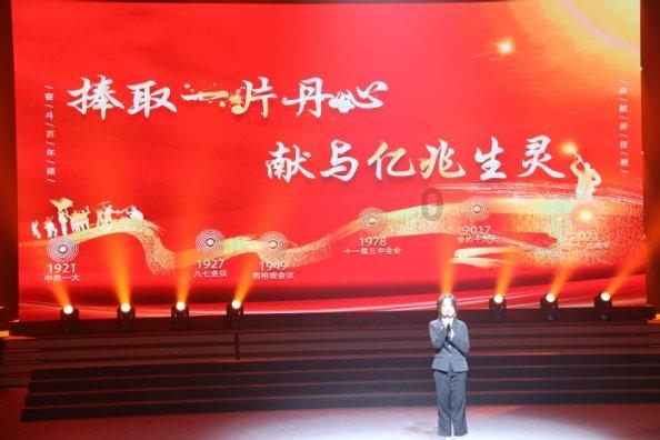 忍得了杨四开包子铺和关宇辞职,却忍不了六处剧情漏洞